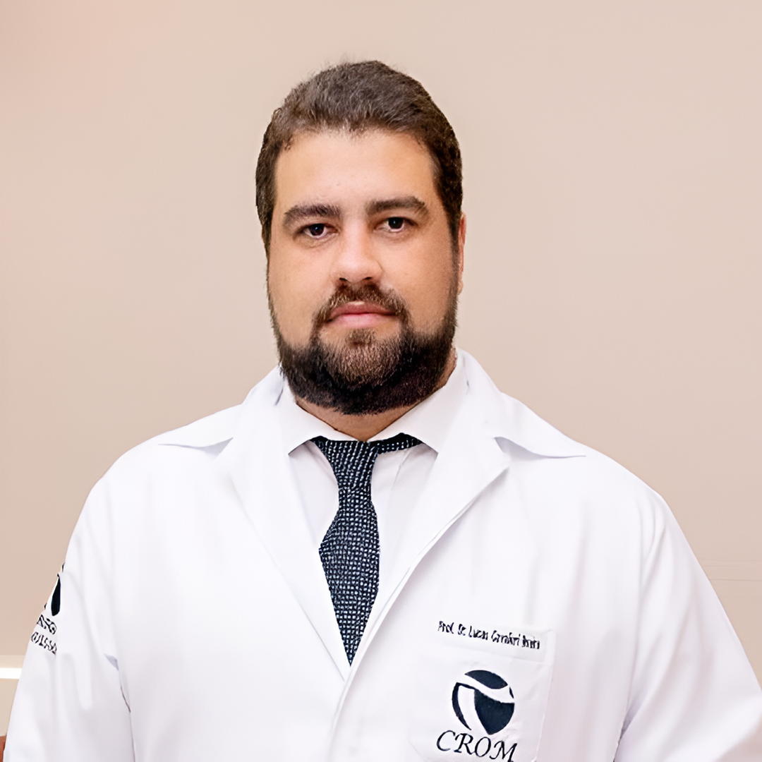 Dr. Lucas Cavalieri