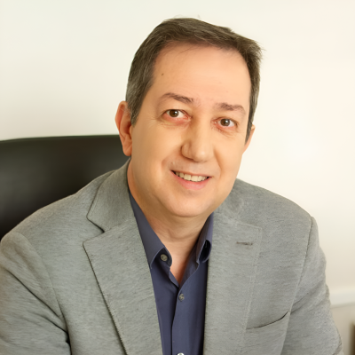 Dr. Rogério Araújo Oliveira