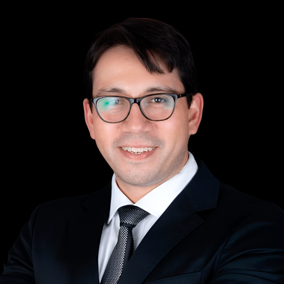 Dr. Sergio Olate